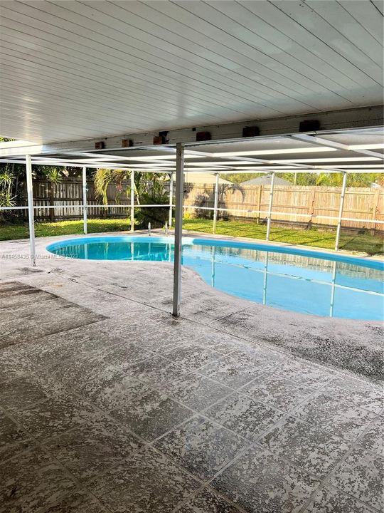 Recently Sold: $290,000 (3 beds, 2 baths, 0 Square Feet)