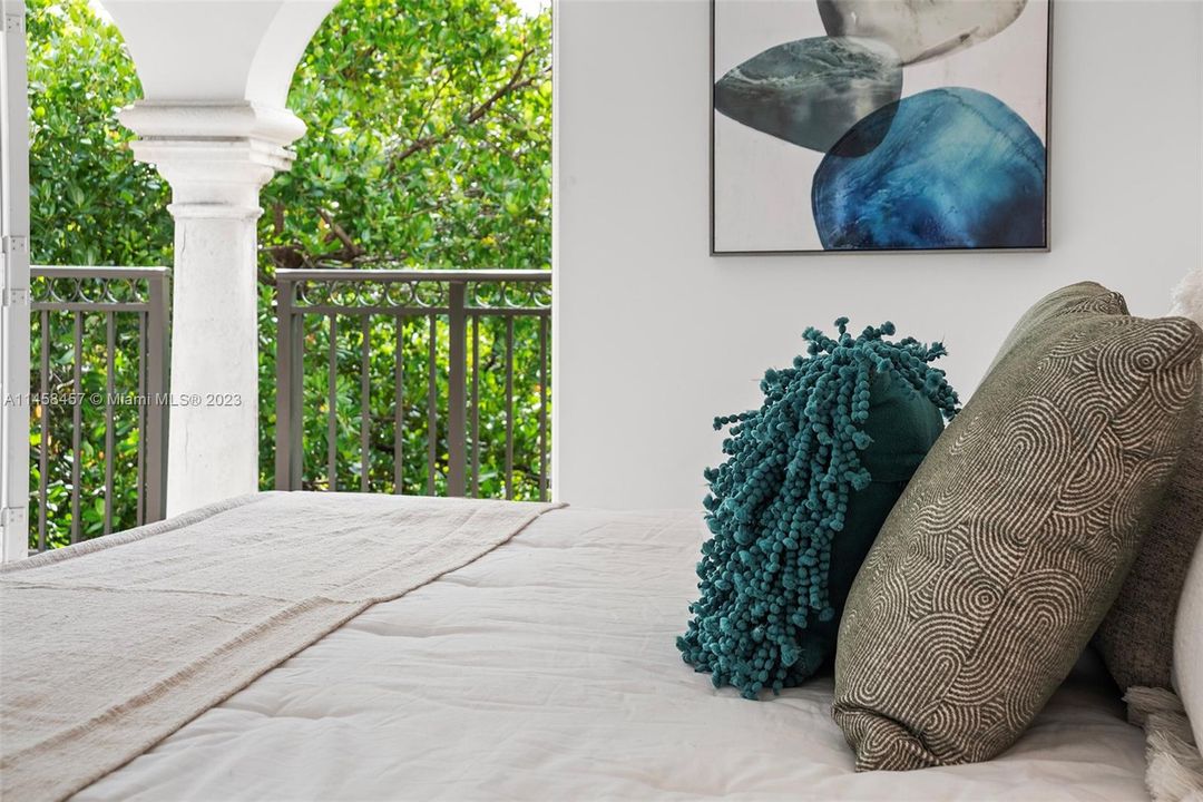 Vendido Recientemente: $2,345,000 (3 camas, 2 baños, 1869 Pies cuadrados)