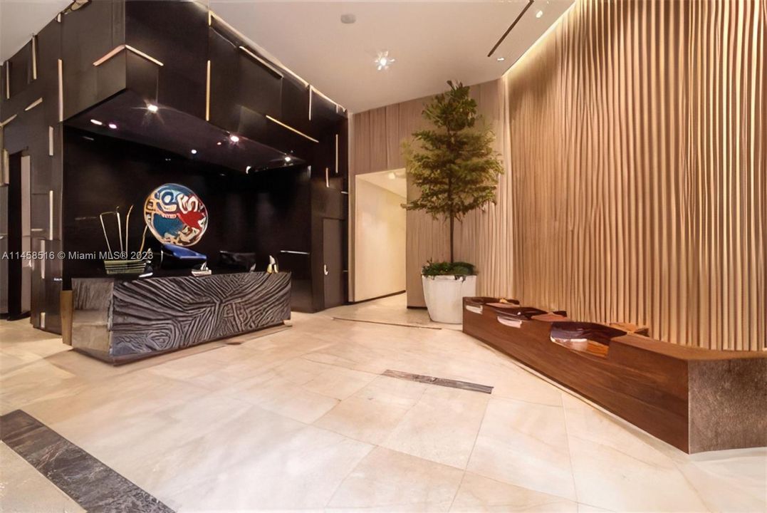 Recently Sold: $669,000 (1 beds, 2 baths, 853 Square Feet)