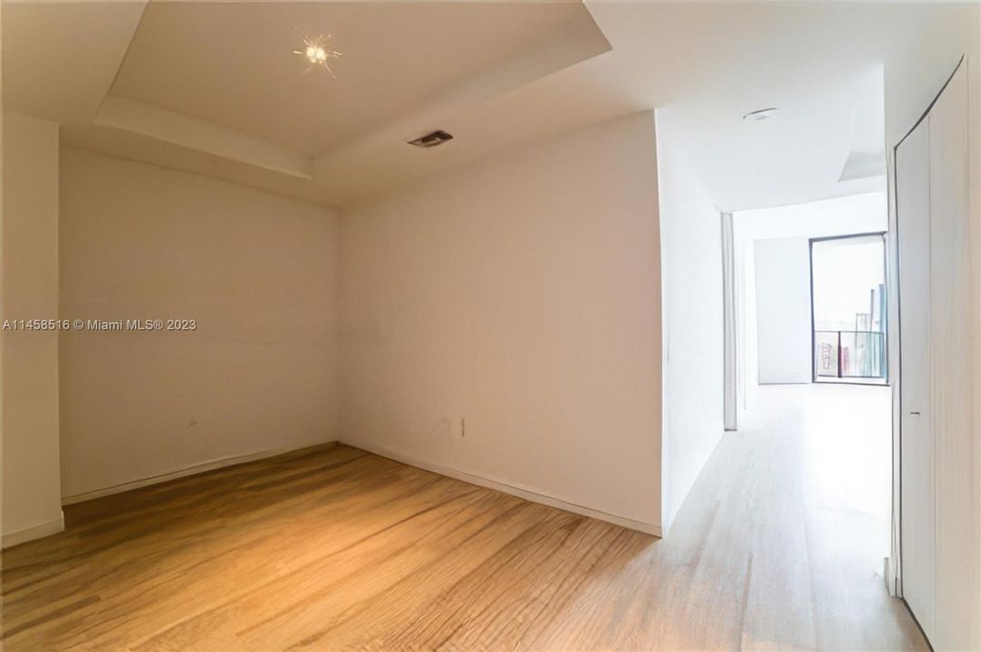 Recently Sold: $669,000 (1 beds, 2 baths, 853 Square Feet)