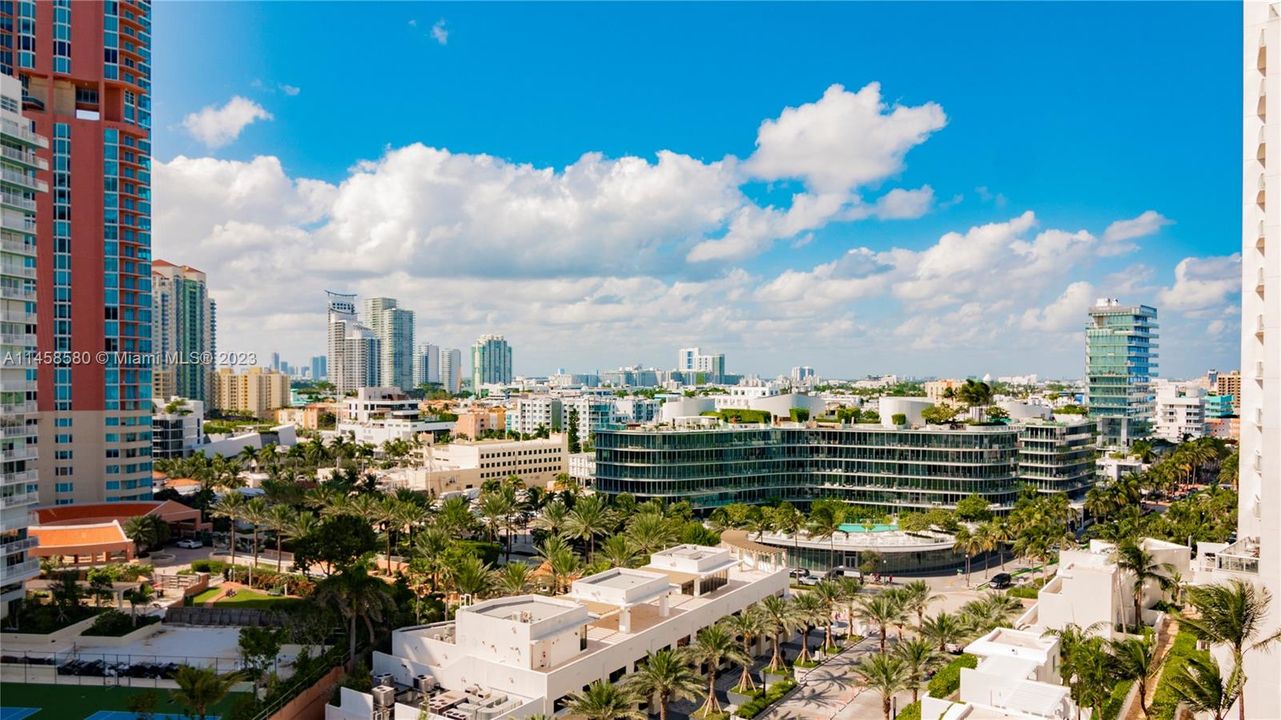 Recently Rented: $45,000 (3 beds, 3 baths, 2122 Square Feet)