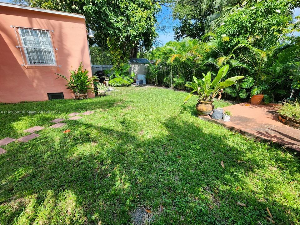 Vendido Recientemente: $720,000 (2 camas, 1 baños, 1449 Pies cuadrados)