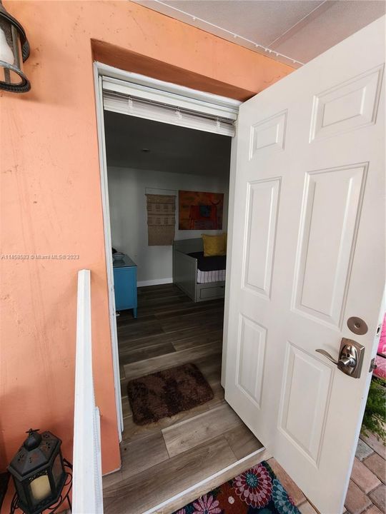 Vendido Recientemente: $720,000 (2 camas, 1 baños, 1449 Pies cuadrados)