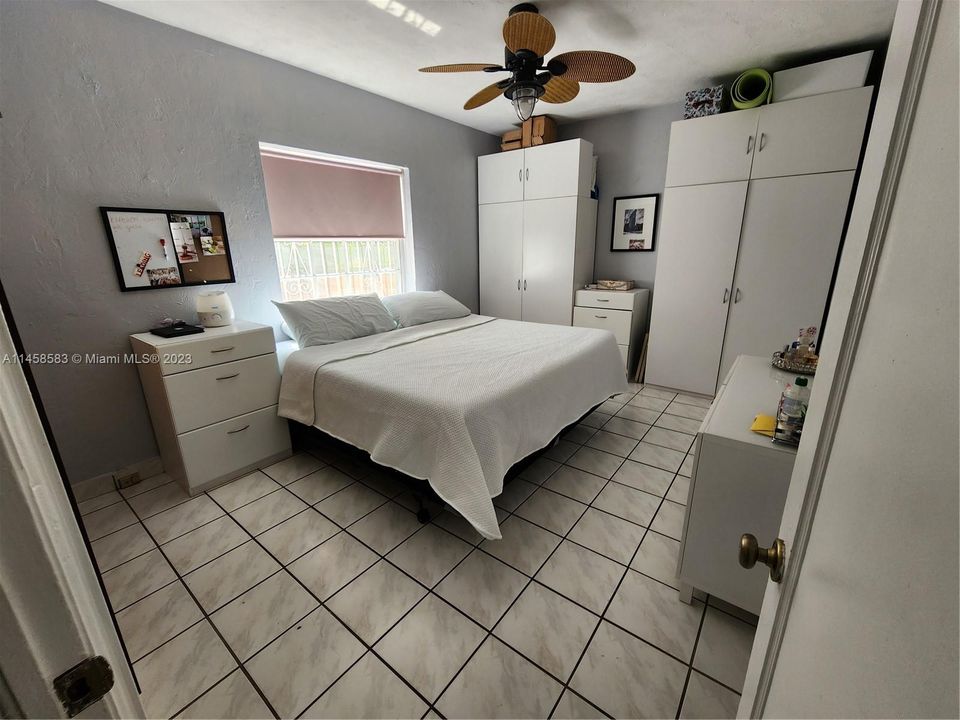 Vendido Recientemente: $720,000 (2 camas, 1 baños, 1449 Pies cuadrados)