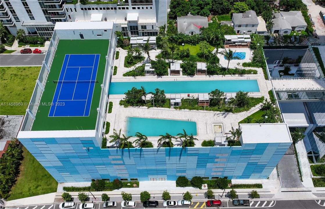 Vendido Recientemente: $1,350,000 (2 camas, 2 baños, 0 Pies cuadrados)