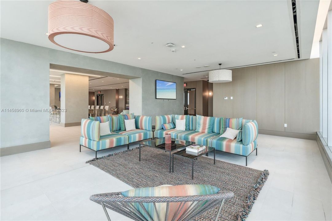 Vendido Recientemente: $1,350,000 (2 camas, 2 baños, 0 Pies cuadrados)