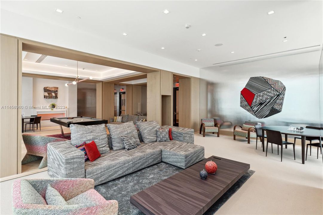 Vendido Recientemente: $1,350,000 (2 camas, 2 baños, 0 Pies cuadrados)