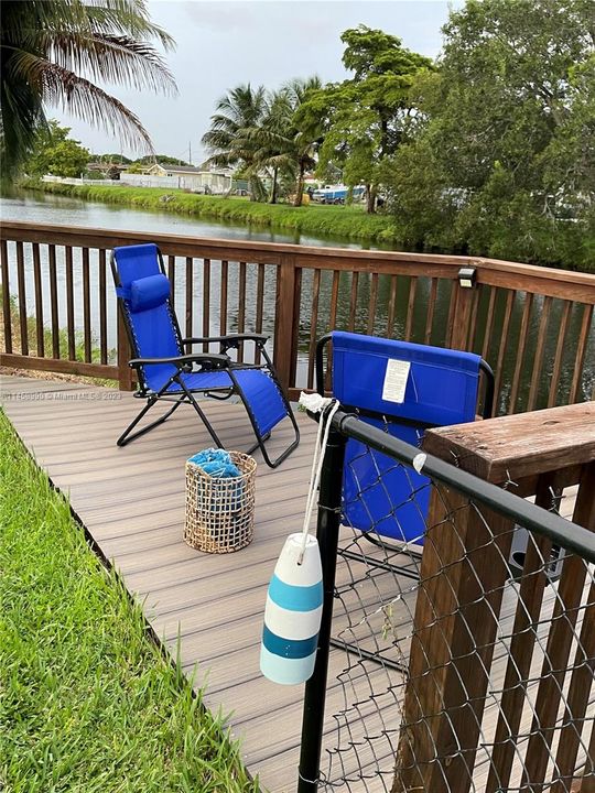 Recently Sold: $799,999 (4 beds, 2 baths, 1568 Square Feet)