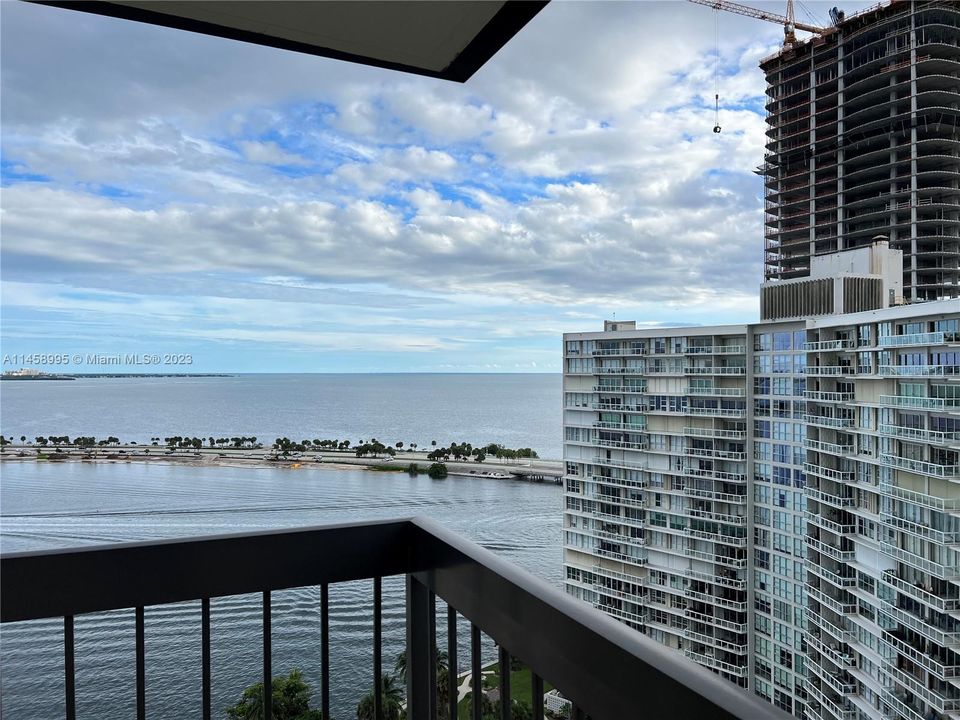 Recently Sold: $680,000 (2 beds, 2 baths, 1460 Square Feet)