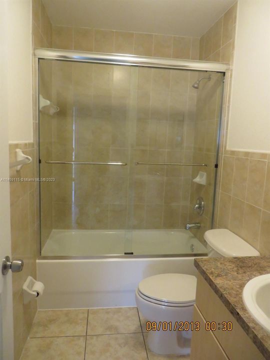 Vendido Recientemente: $365,000 (3 camas, 2 baños, 1394 Pies cuadrados)