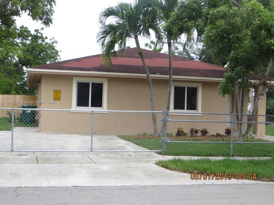 Vendido Recientemente: $365,000 (3 camas, 2 baños, 1394 Pies cuadrados)