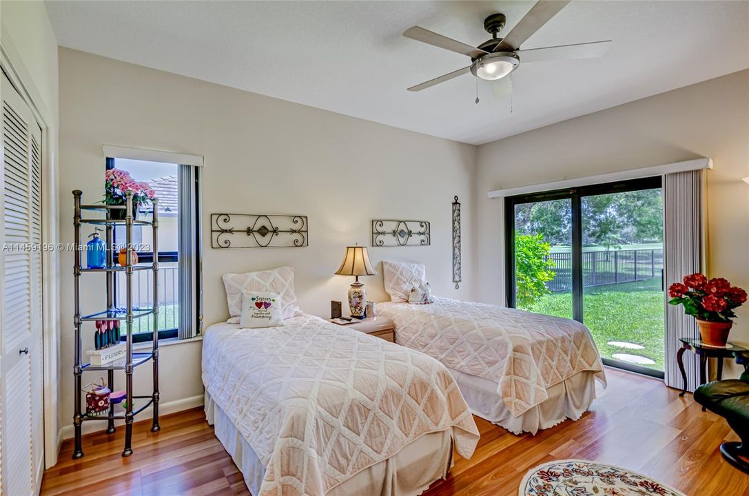 Recently Sold: $1,350,000 (3 beds, 2 baths, 3170 Square Feet)