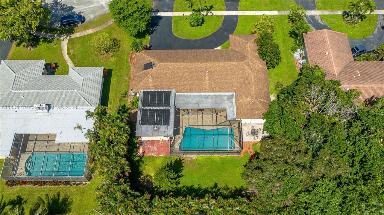 Recently Sold: $825,000 (4 beds, 3 baths, 2216 Square Feet)