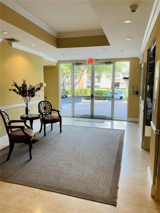 Recently Rented: $2,600 (2 beds, 2 baths, 1150 Square Feet)