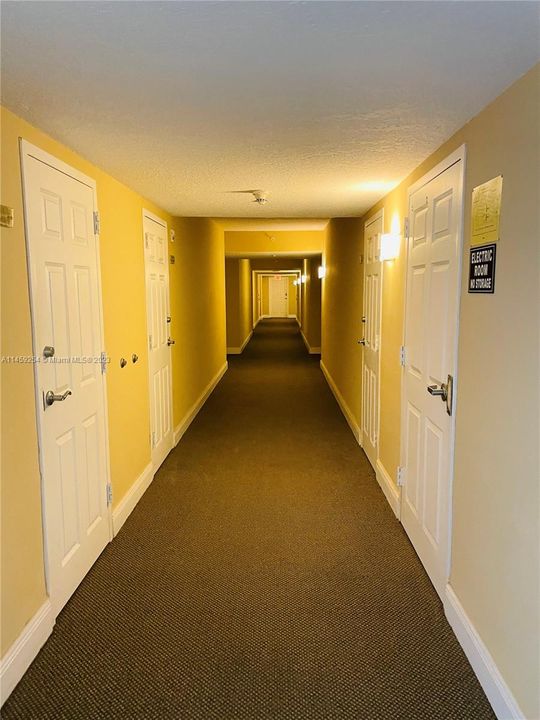 Recently Rented: $2,600 (2 beds, 2 baths, 1150 Square Feet)