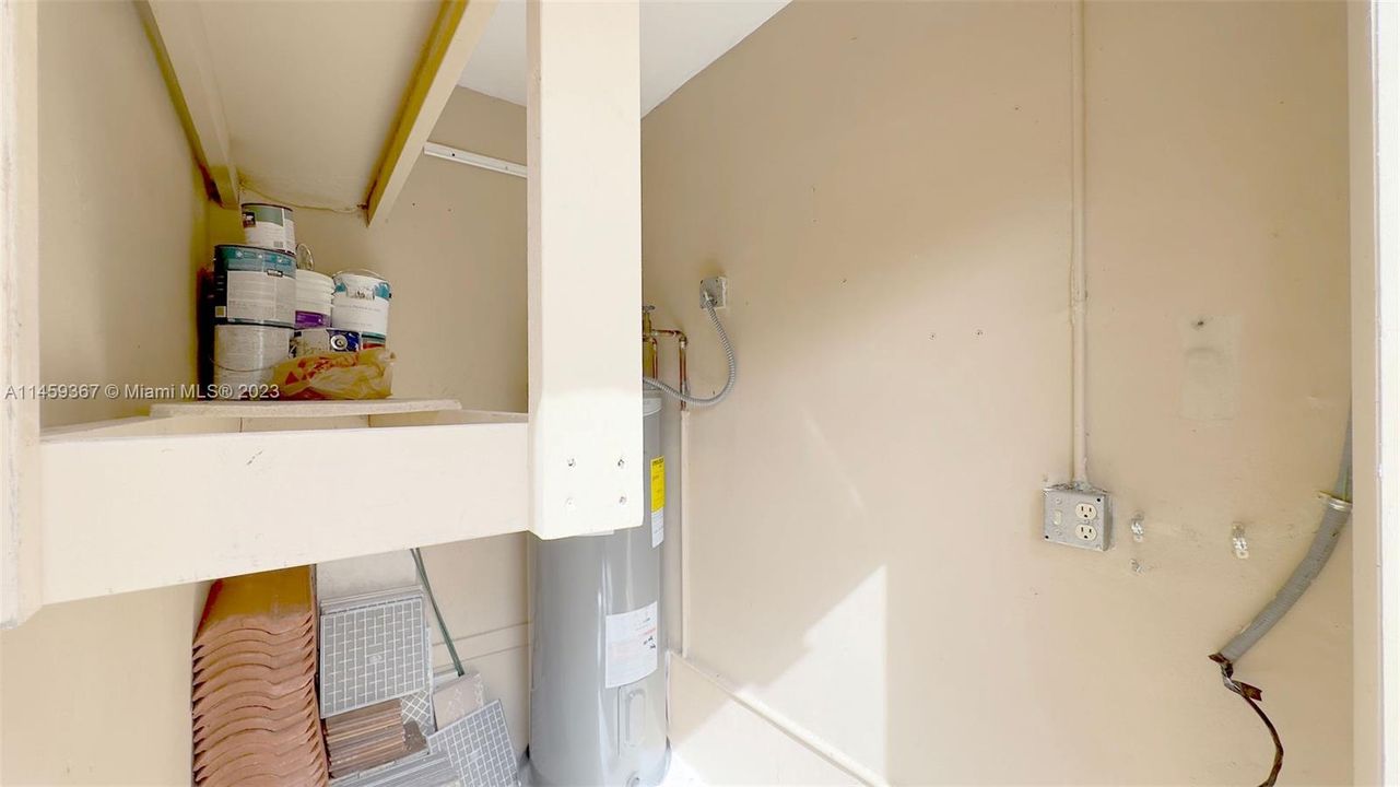 最近售出: $749,000 (3 贝兹, 3 浴室, 2019 平方英尺)