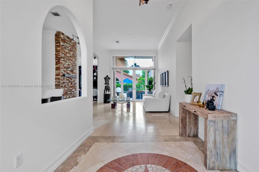 Recently Sold: $1,220,000 (5 beds, 3 baths, 3369 Square Feet)