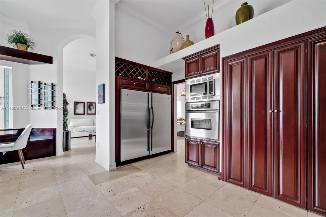 Recently Sold: $1,220,000 (5 beds, 3 baths, 3369 Square Feet)