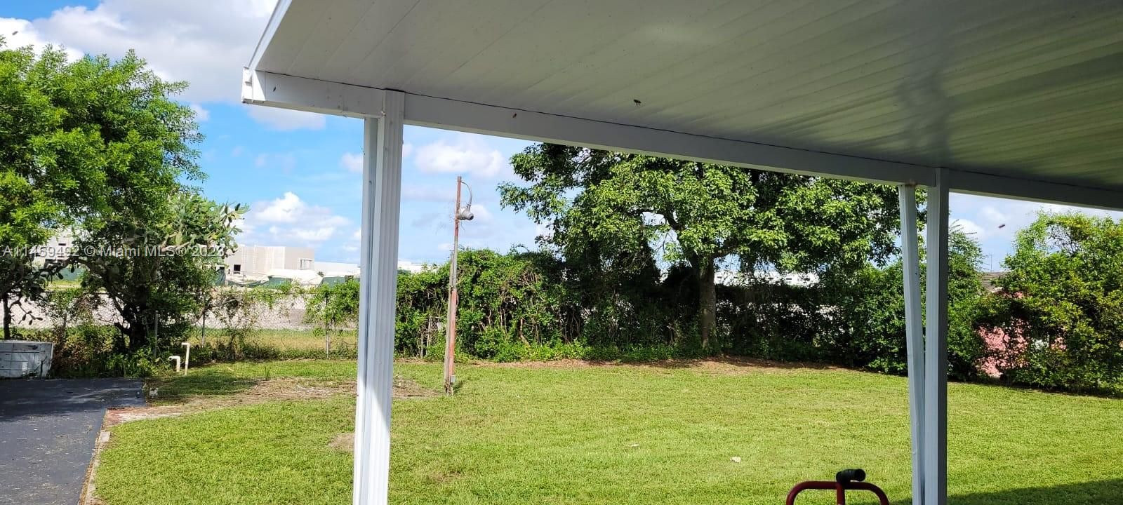 Recently Sold: $499,000 (3 beds, 1 baths, 1104 Square Feet)