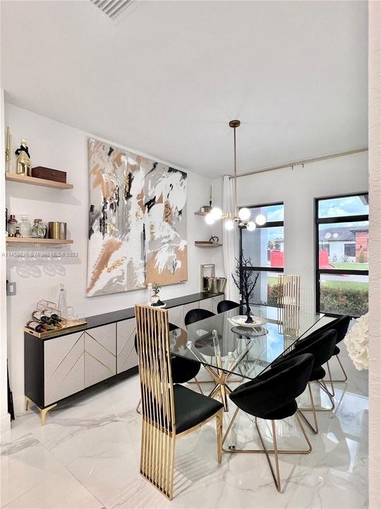 Recently Sold: $980,000 (4 beds, 3 baths, 2511 Square Feet)