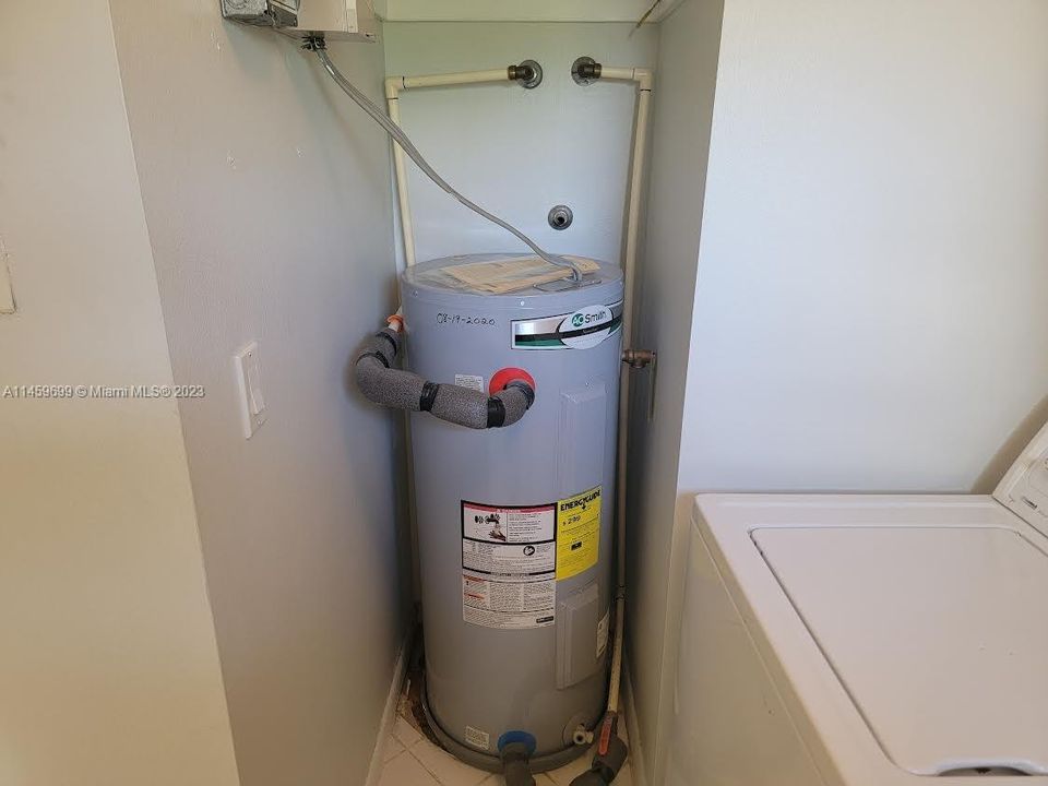 Recently Sold: $325,000 (2 beds, 2 baths, 0 Square Feet)