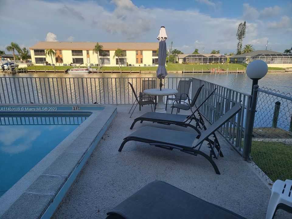 Recently Sold: $325,000 (2 beds, 2 baths, 0 Square Feet)