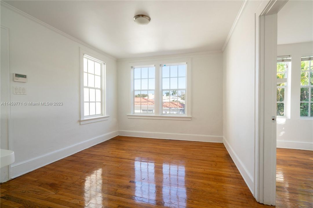 Recently Rented: $1,800 (1 beds, 1 baths, 508 Square Feet)