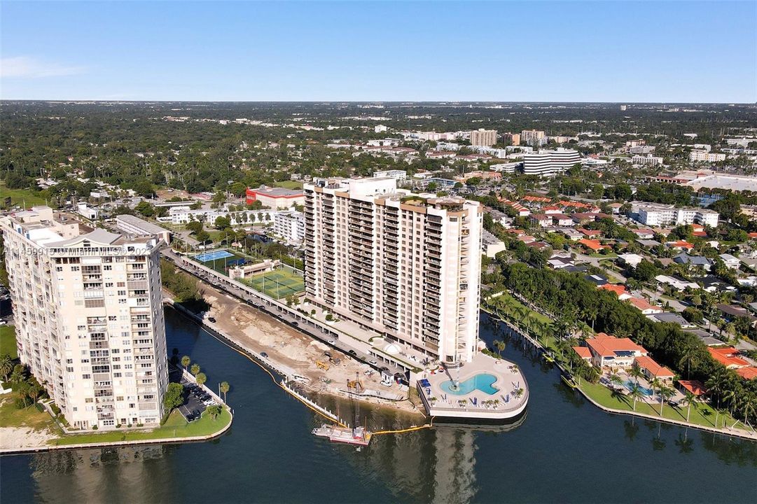 Recently Rented: $4,400 (2 beds, 3 baths, 1950 Square Feet)