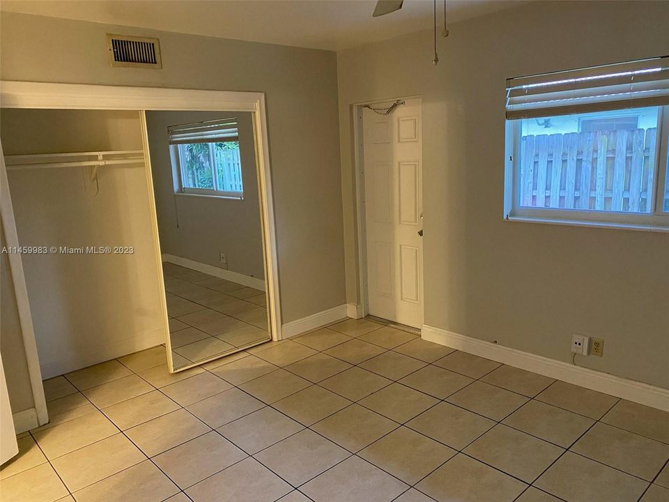 Recently Rented: $1,680 (1 beds, 1 baths, 658 Square Feet)