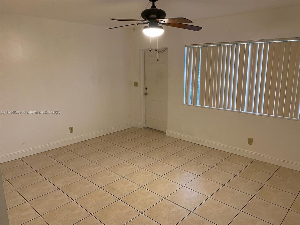 Recently Rented: $1,680 (1 beds, 1 baths, 658 Square Feet)