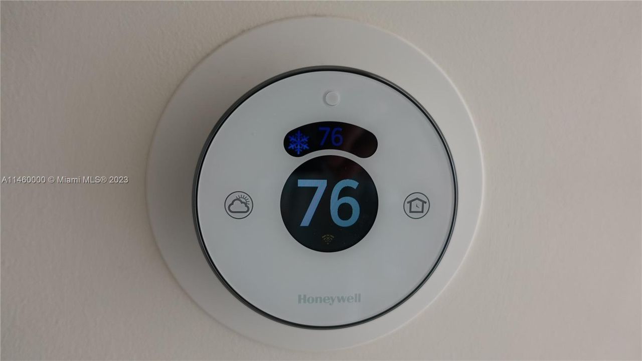 Recently Rented: $3,400 (3 beds, 2 baths, 1322 Square Feet)