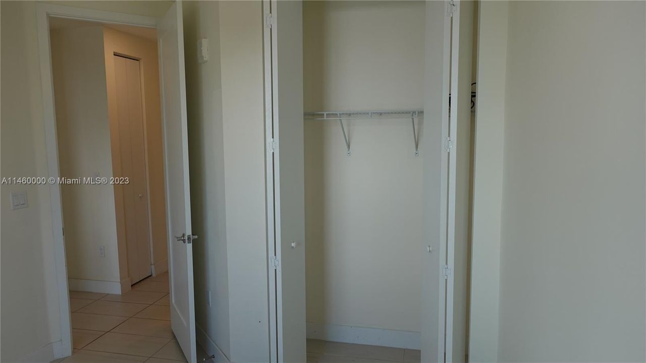 Recently Rented: $3,400 (3 beds, 2 baths, 1322 Square Feet)