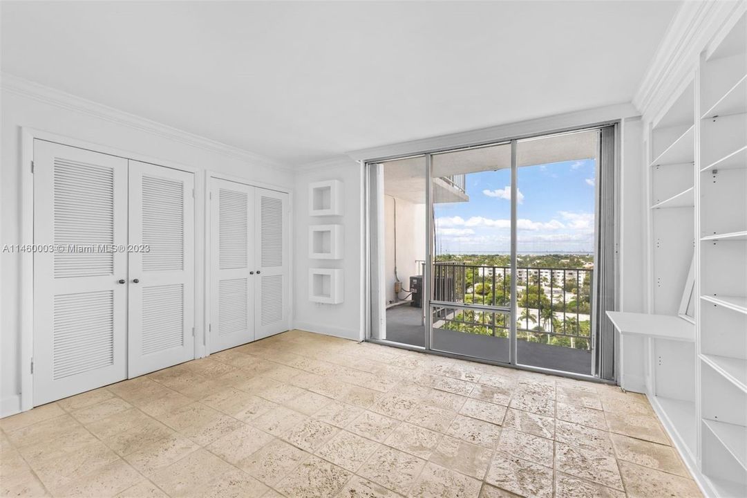 Recently Sold: $1,550,000 (2 beds, 2 baths, 1875 Square Feet)