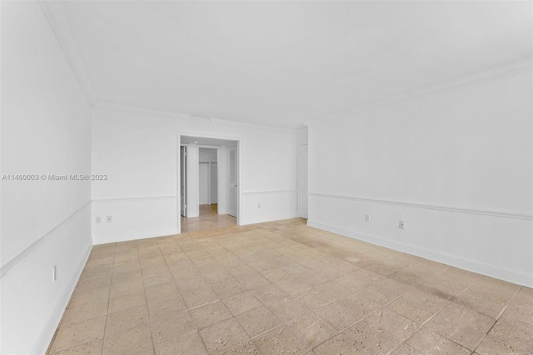 Recently Sold: $1,550,000 (2 beds, 2 baths, 1875 Square Feet)