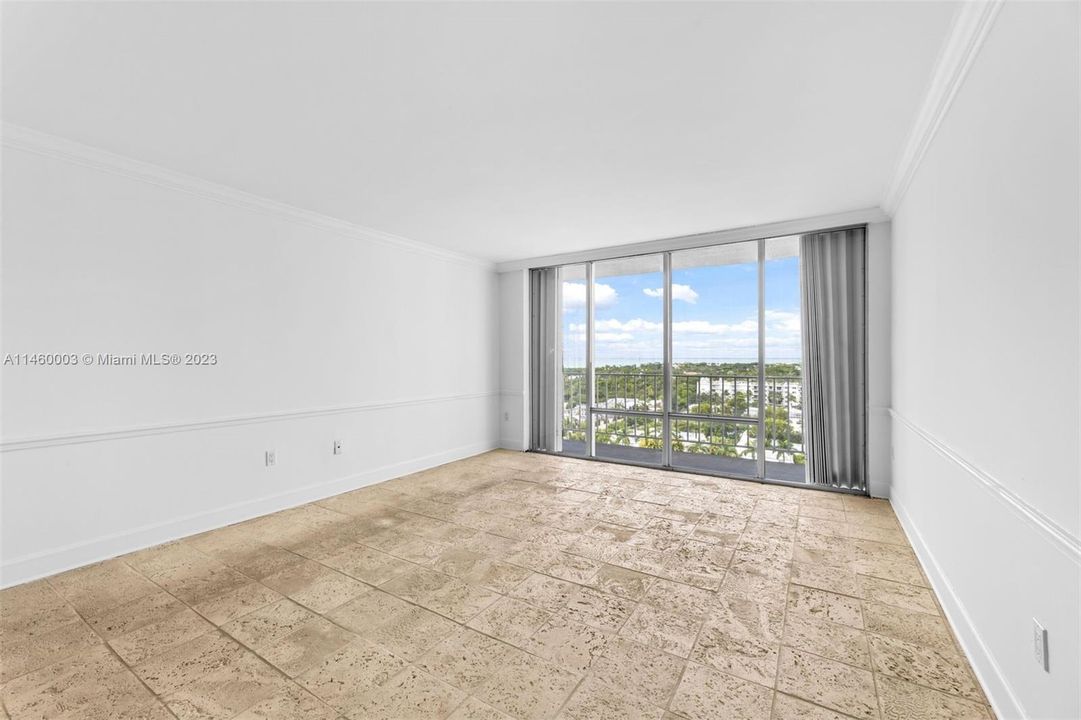 Recently Sold: $1,550,000 (2 beds, 2 baths, 1875 Square Feet)