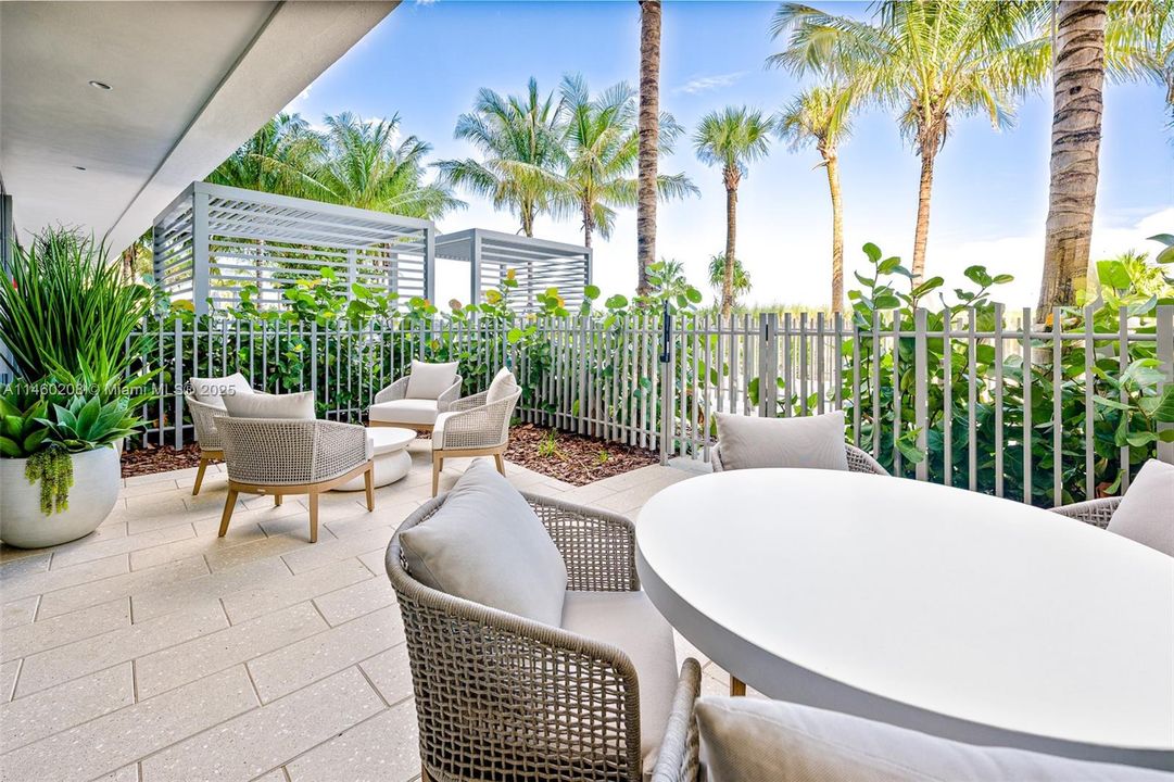 待售: $5,708,900 (4 贝兹, 3 浴室, 3934 平方英尺)