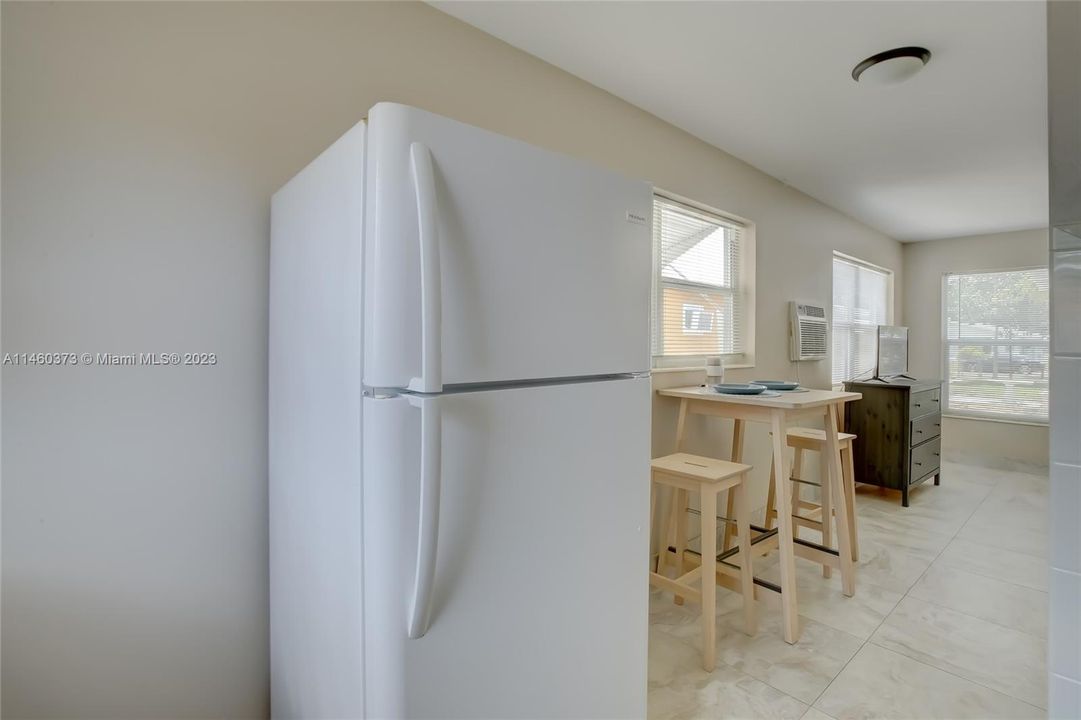 最近售出: $485,000 (0 贝兹, 0 浴室, 886 平方英尺)