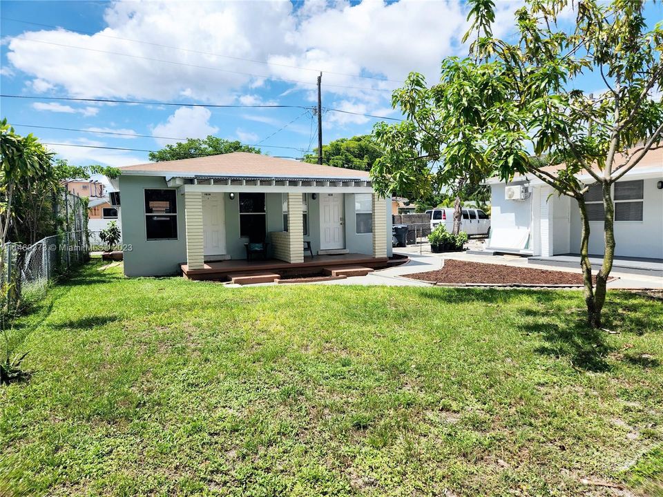 最近售出: $485,000 (0 贝兹, 0 浴室, 886 平方英尺)