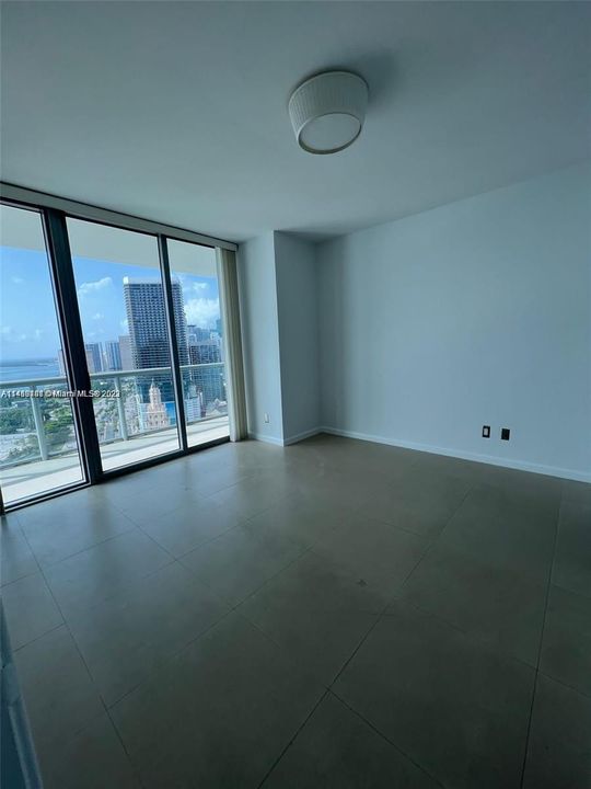 Recently Rented: $4,150 (2 beds, 2 baths, 1198 Square Feet)