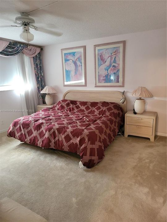 最近售出: $168,000 (2 贝兹, 2 浴室, 1170 平方英尺)