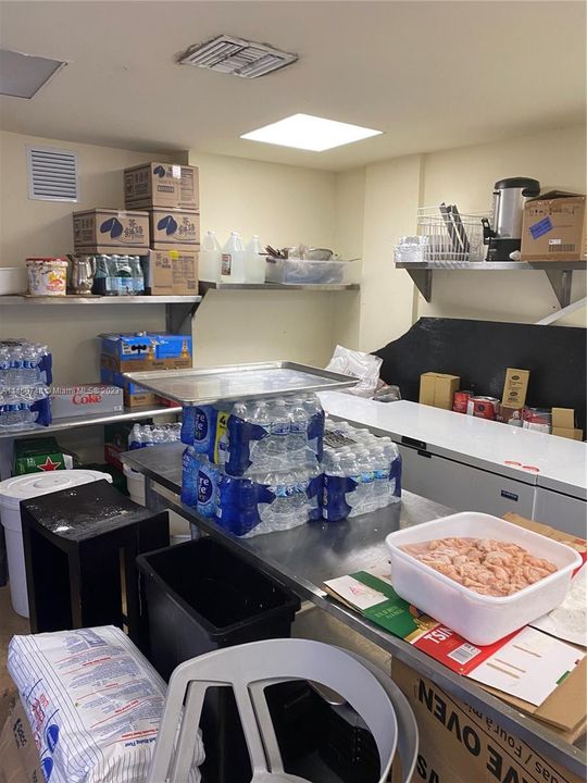 最近售出: $199,000 (0 贝兹, 0 浴室, 0 平方英尺)