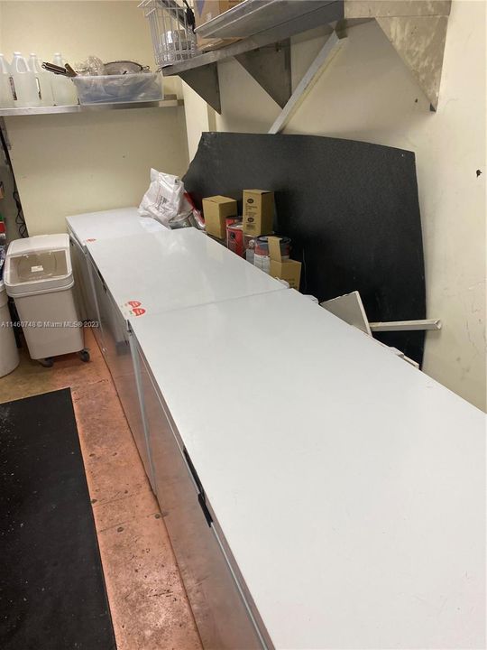 最近售出: $199,000 (0 贝兹, 0 浴室, 0 平方英尺)