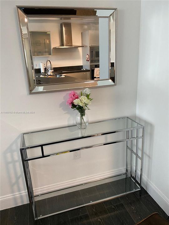 Recently Sold: $774,900 (1 beds, 1 baths, 914 Square Feet)