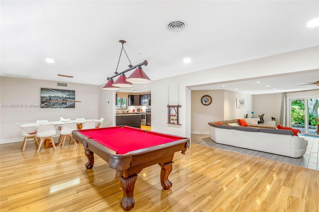 For Rent: $8,000 (4 beds, 2 baths, 2353 Square Feet)