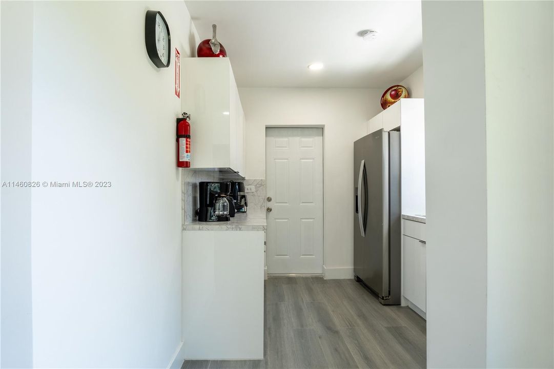 Recently Sold: $795,000 (4 beds, 3 baths, 1540 Square Feet)