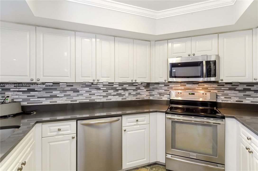 最近租的: $4,900 (2 贝兹, 2 浴室, 1270 平方英尺)