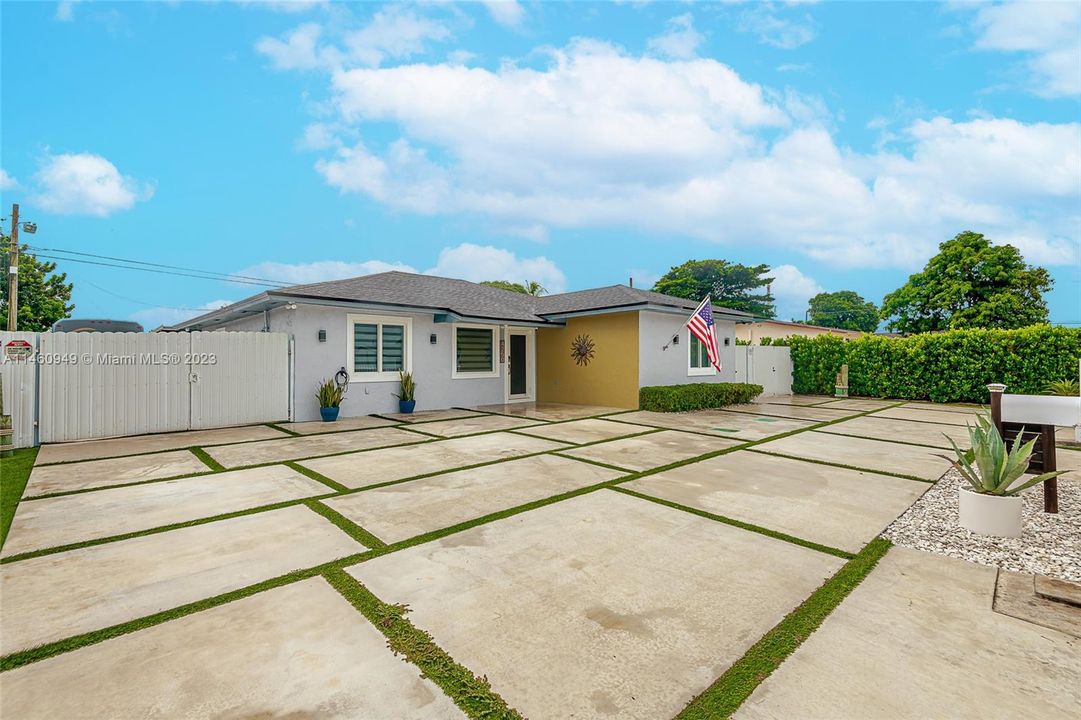 Vendido Recientemente: $569,000 (3 camas, 2 baños, 1444 Pies cuadrados)