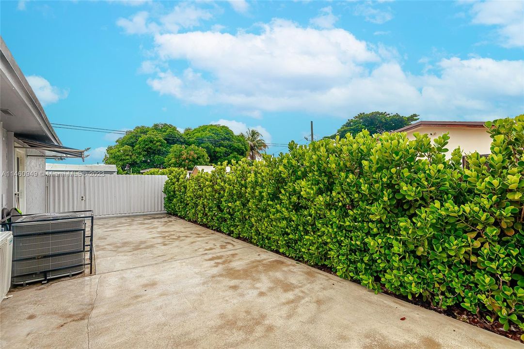 Vendido Recientemente: $569,000 (3 camas, 2 baños, 1444 Pies cuadrados)