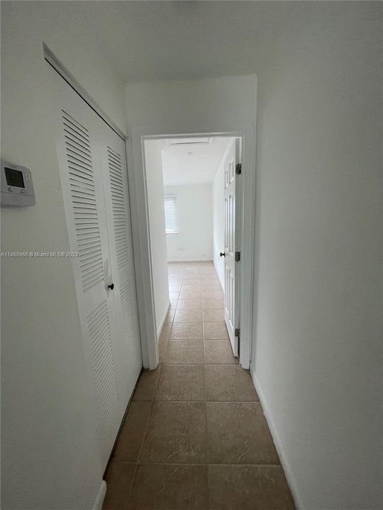 Recently Rented: $1,980 (2 beds, 2 baths, 1032 Square Feet)