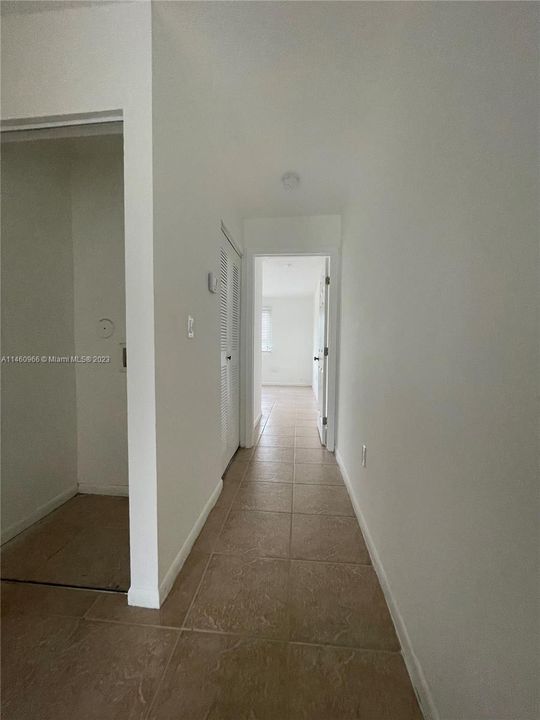 Recently Rented: $1,980 (2 beds, 2 baths, 1032 Square Feet)